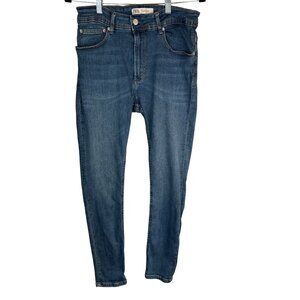 2/$30 ZARA Size 31 Waist Blue Skinny Fit Denim Jeans